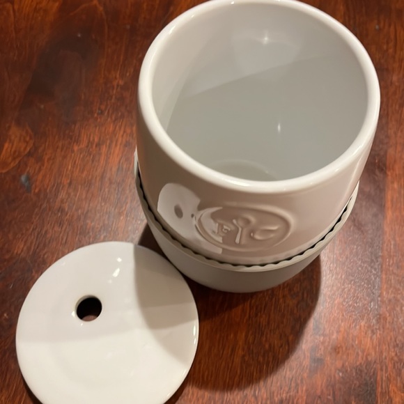 The pampered chef egg cooker - Picture 3 of 4